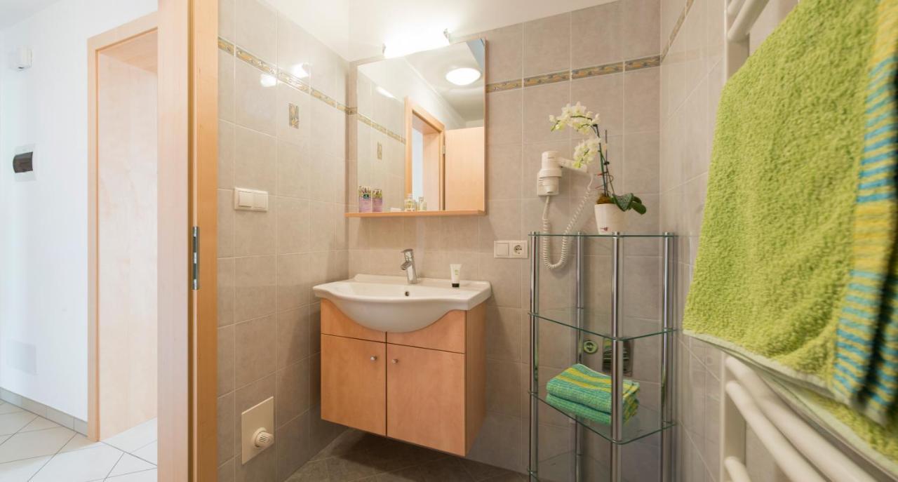 St. Urbanhof Apartment Termeno Ngoại thất bức ảnh